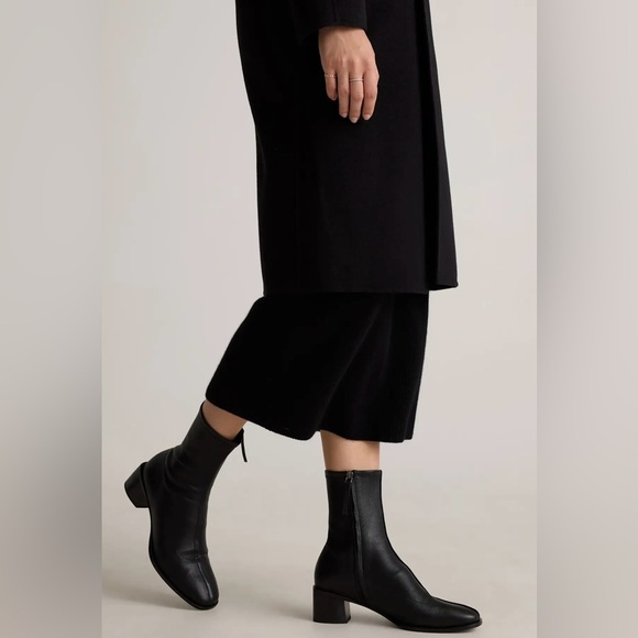 NWOT QUINCE Italian Leather Stretch Sock Bootie - Picture 7 of 15